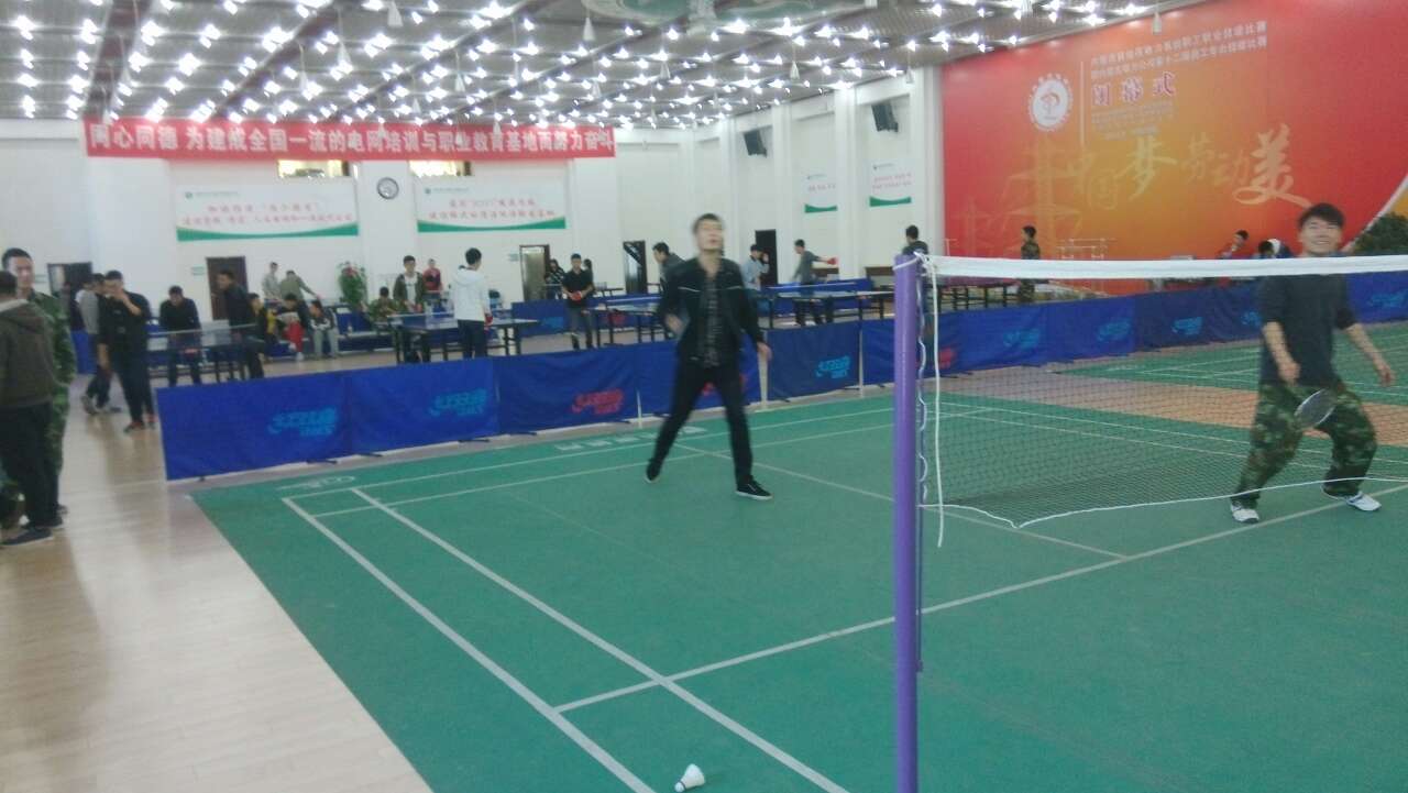 電力學院拓展部健身器材安裝工程——祥利體育